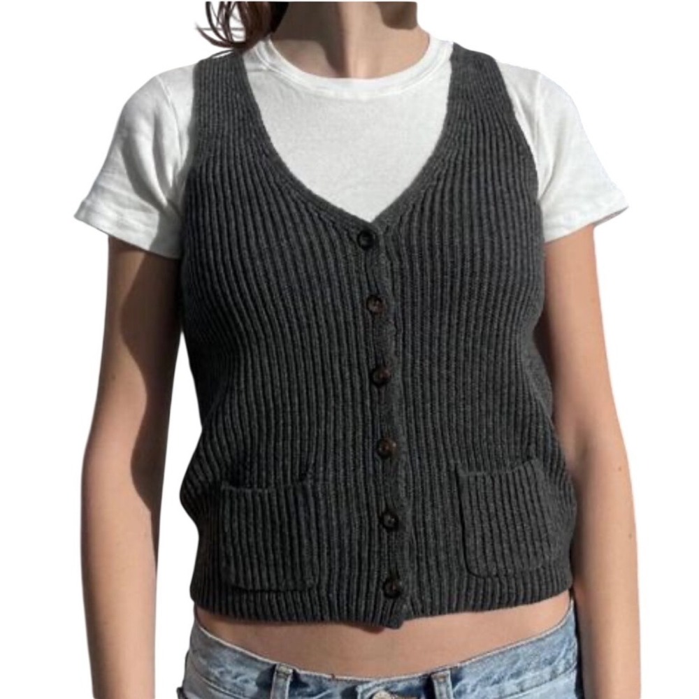 Brandy Melville Wool Blend Sweater Vest One Size Grey Excellent Ribbed Button